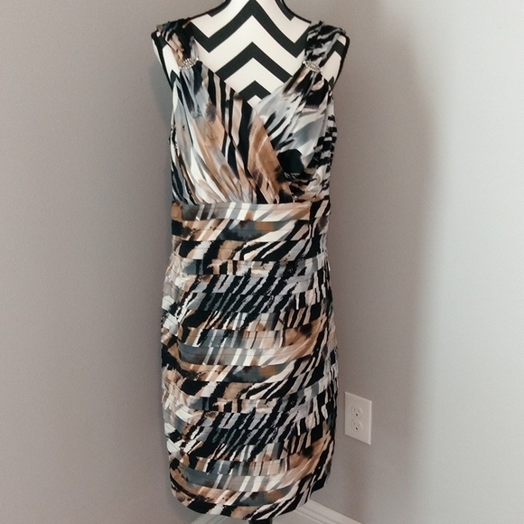 Dressbarn Collection Sz 16 XL Dress - Picture 2 of 9